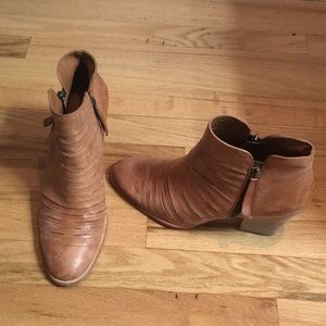 Paul Green brown layered booties